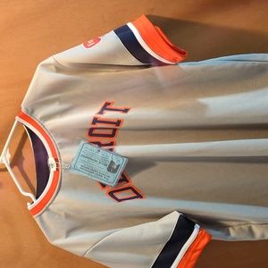 Willie Hernandez autographed Detroit Tigers baseball jersey (size XL)